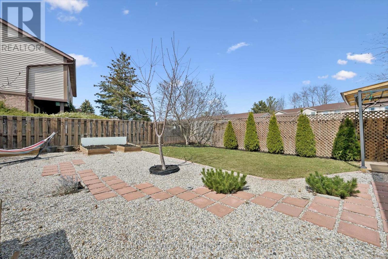 395 Maidstone Crescent, Oakville, Ontario  L6M 1C1 - Photo 39 - W12977272