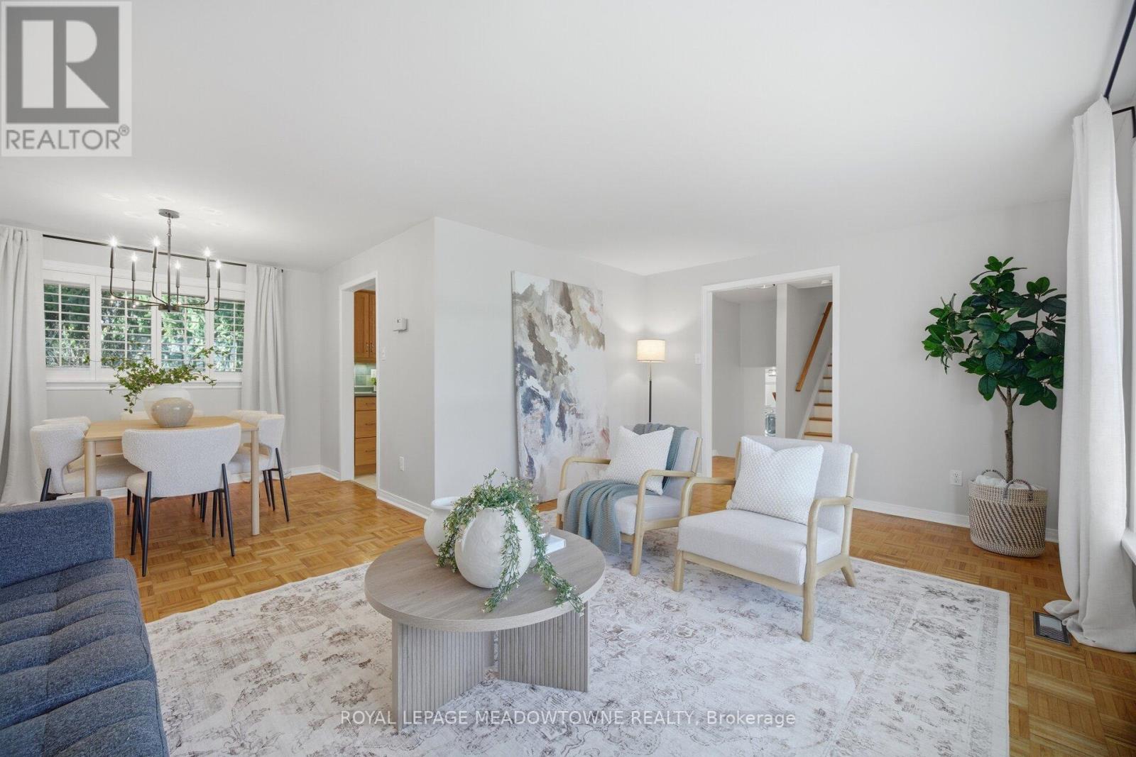 523 Trafalgar Court, Milton, Ontario  L9T 3A8 - Photo 11 - W12977308