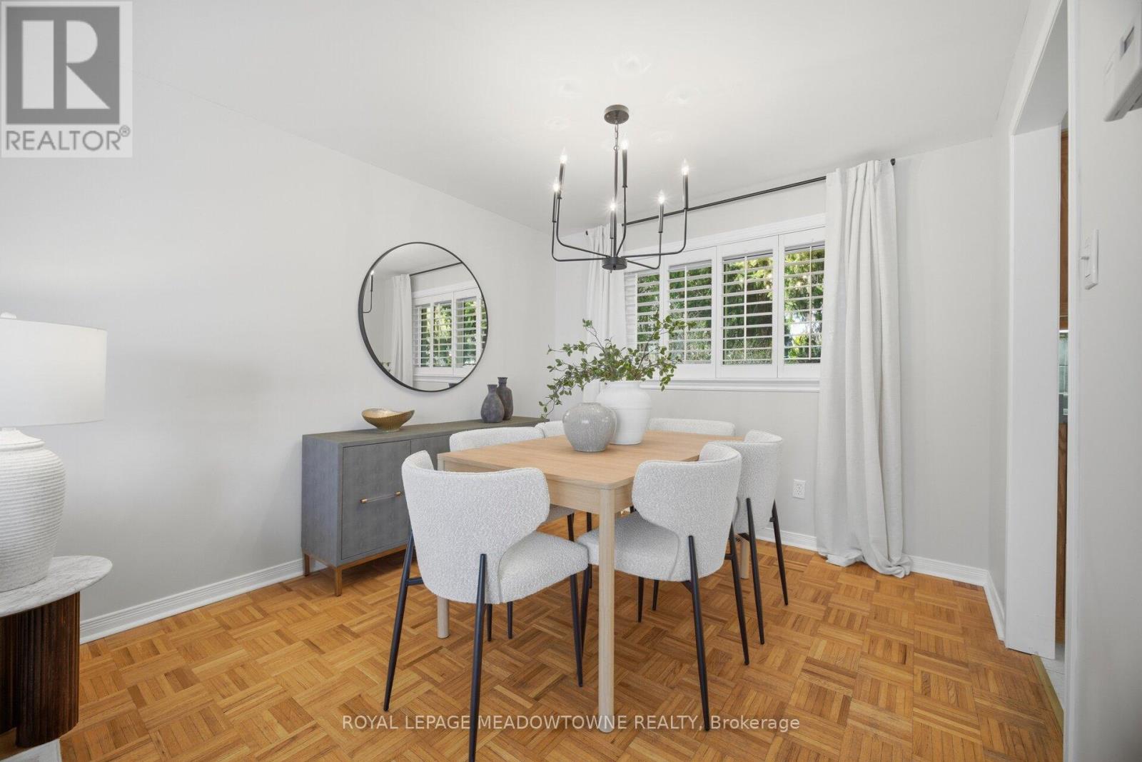 523 Trafalgar Court, Milton, Ontario  L9T 3A8 - Photo 13 - W12977308