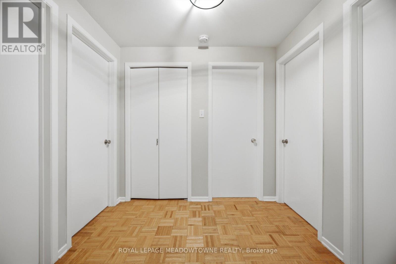 523 Trafalgar Court, Milton, Ontario  L9T 3A8 - Photo 29 - W12977308