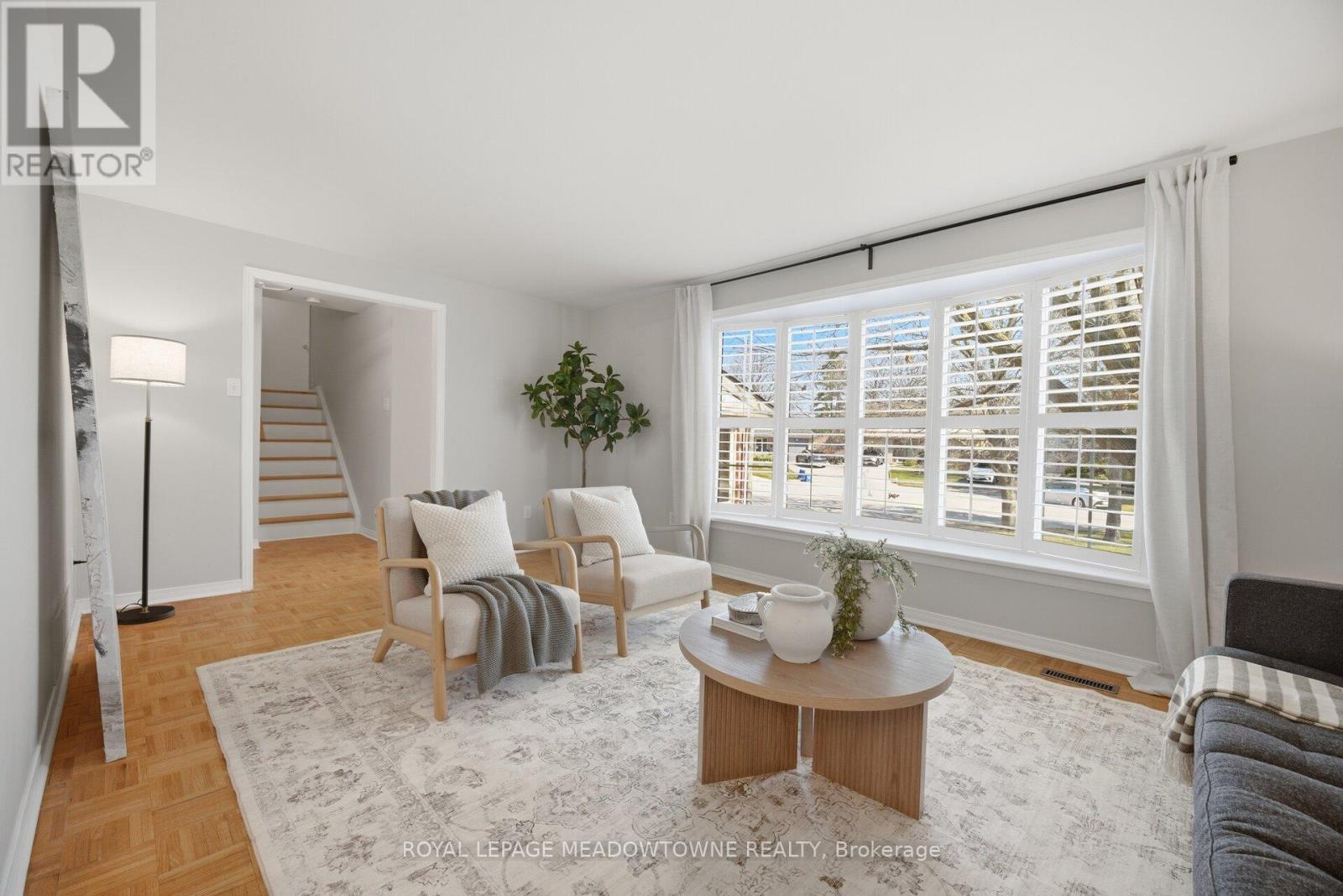 523 Trafalgar Court, Milton, Ontario  L9T 3A8 - Photo 8 - W12977308