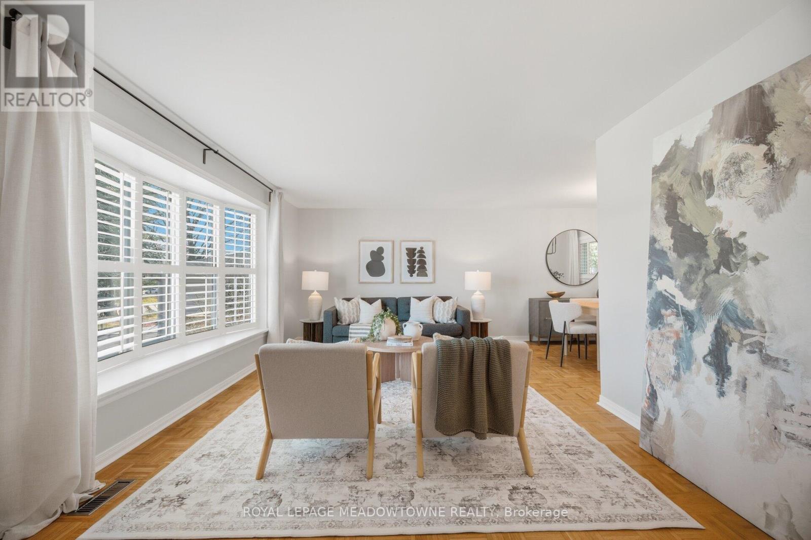 523 Trafalgar Court, Milton, Ontario  L9T 3A8 - Photo 9 - W12977308