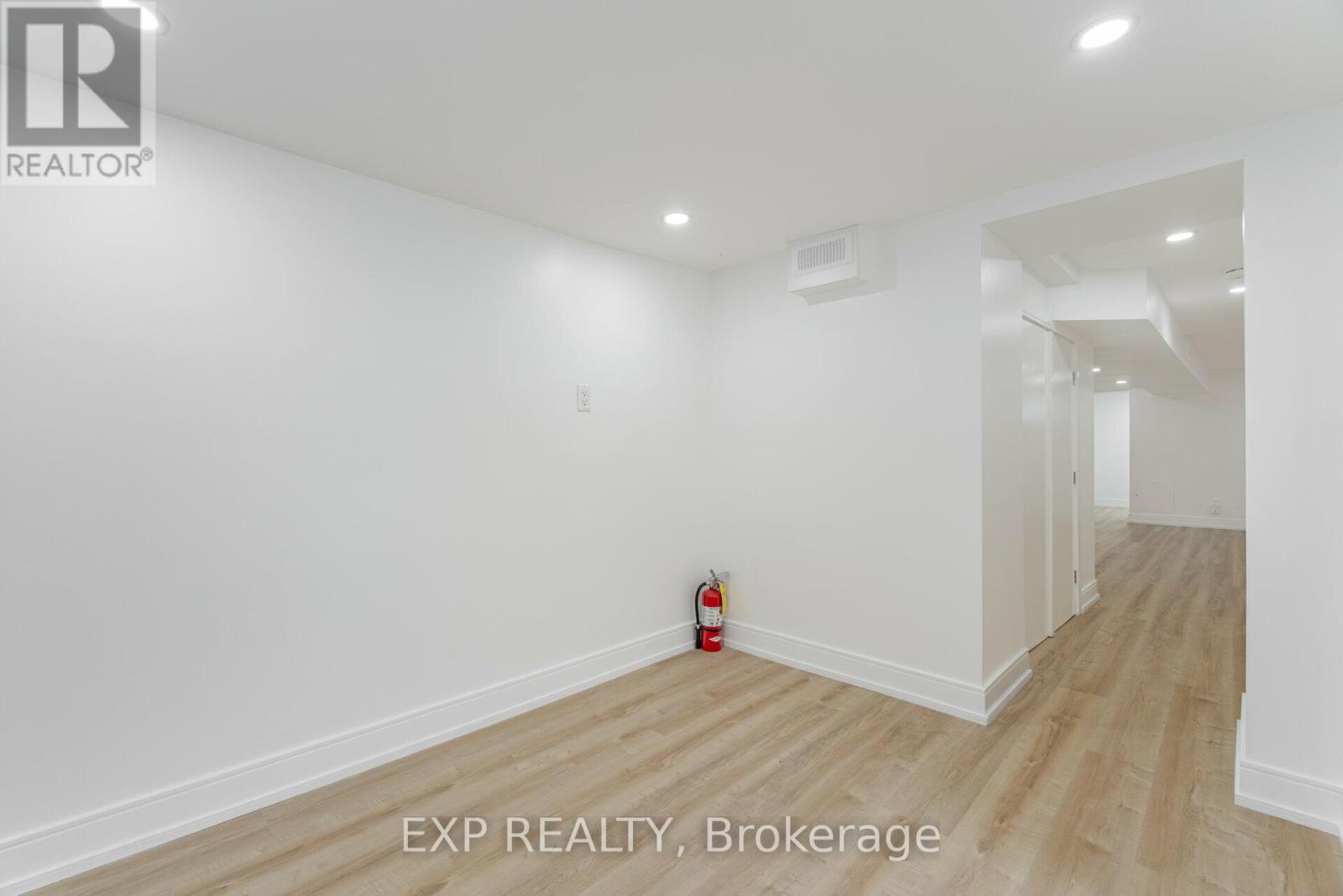 B - 716 Brock Avenue, Toronto, Ontario  M6H 3P2 - Photo 10 - W12977352