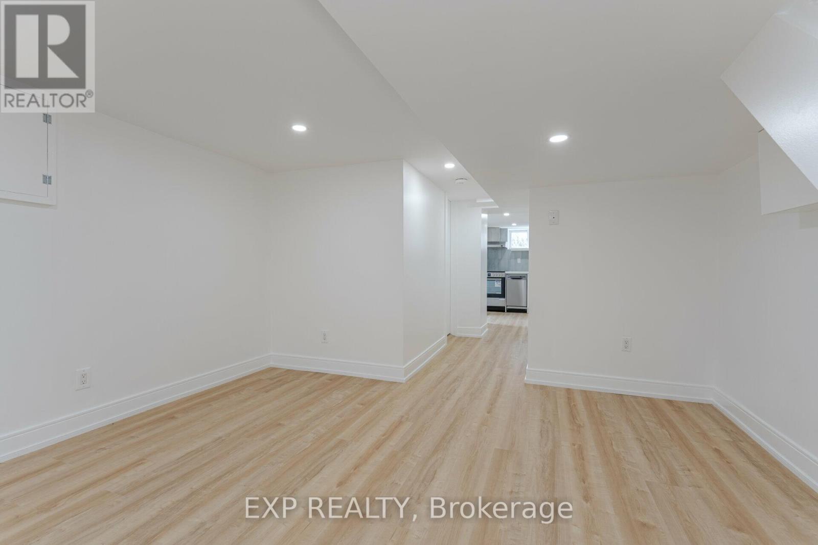 B - 716 Brock Avenue, Toronto, Ontario  M6H 3P2 - Photo 12 - W12977352