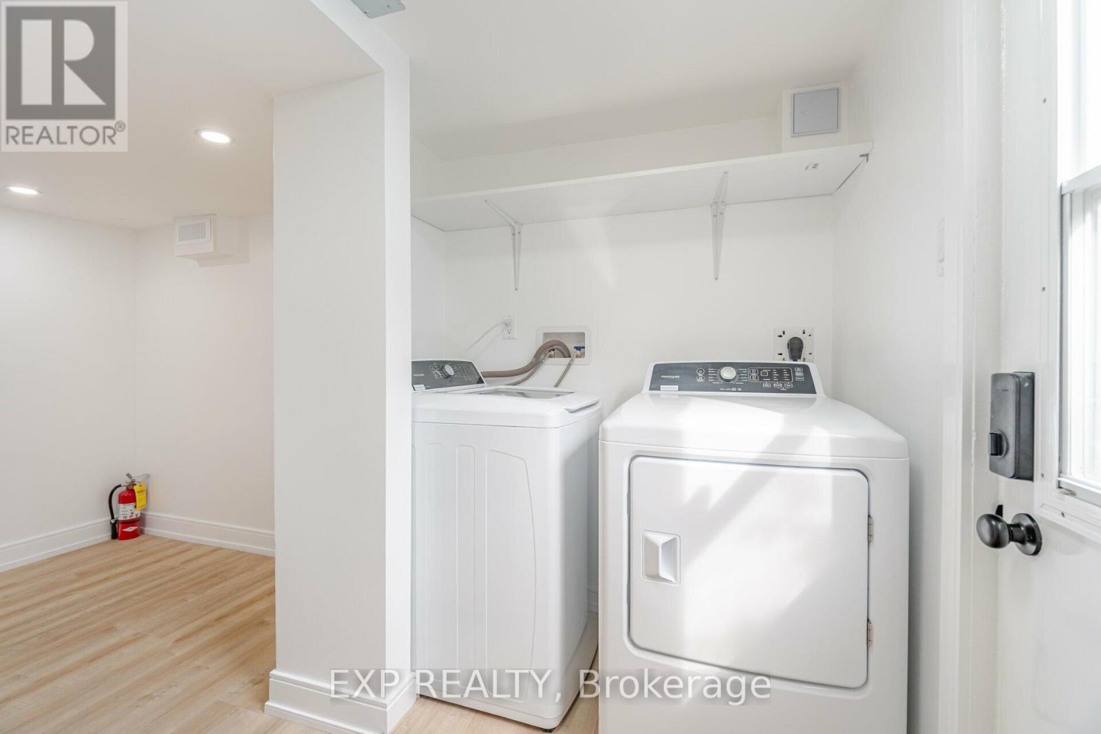 B - 716 Brock Avenue, Toronto, Ontario  M6H 3P2 - Photo 24 - W12977352