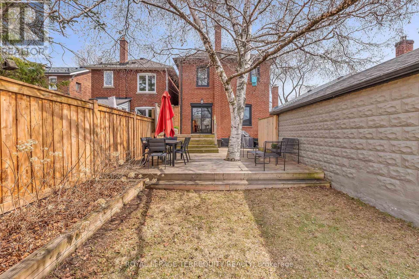 14 Eighth Street, Toronto, Ontario  M8V 3C3 - Photo 32 - W12977358