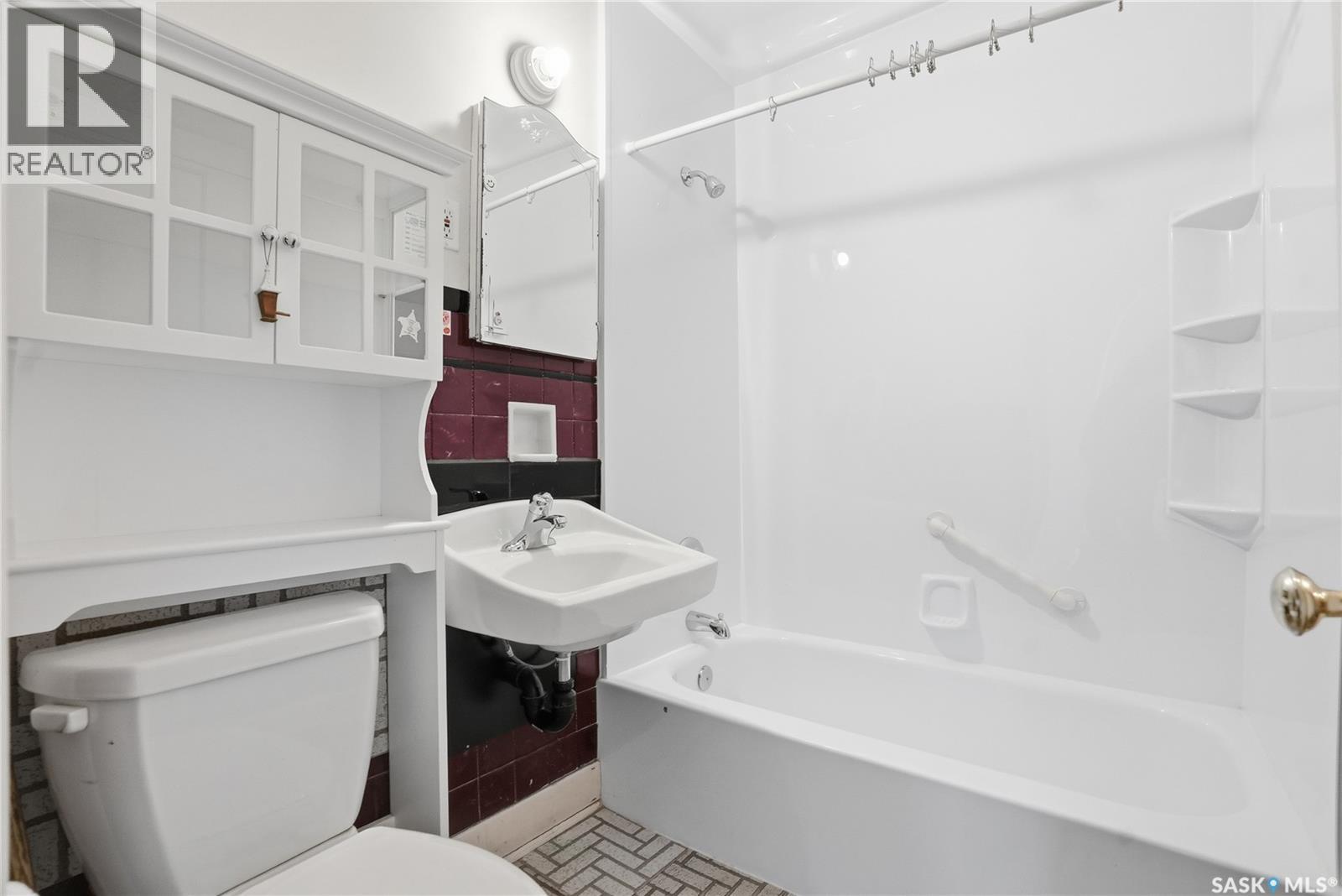 320 Mckinnon Avenue S, Saskatoon, Saskatchewan  S7N 1J6 - Photo 17 - SK032347