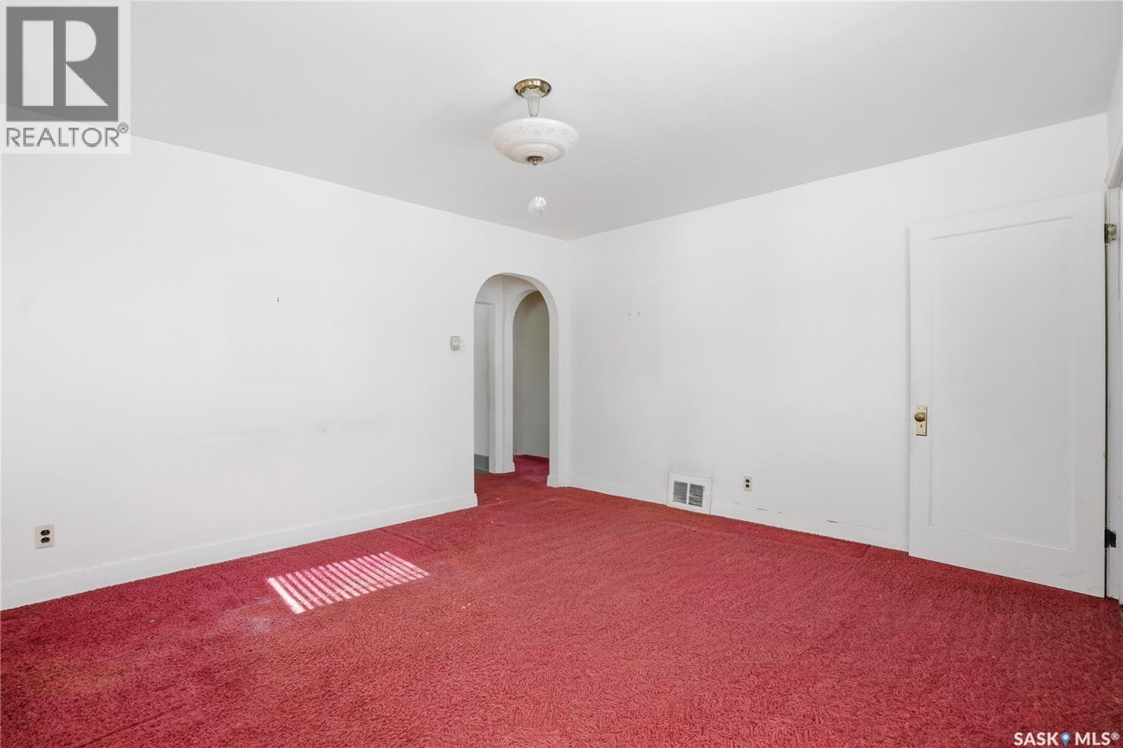 320 Mckinnon Avenue S, Saskatoon, Saskatchewan  S7N 1J6 - Photo 8 - SK032347