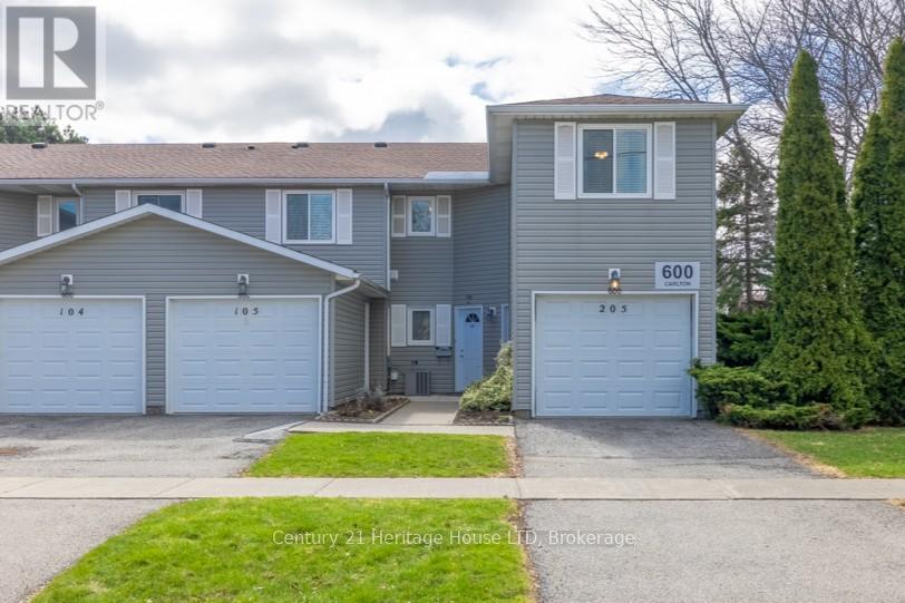 205 - 600 Carlton Street, St. Catharines, Ontario  L2M 7V9 - Photo 2 - X12976394