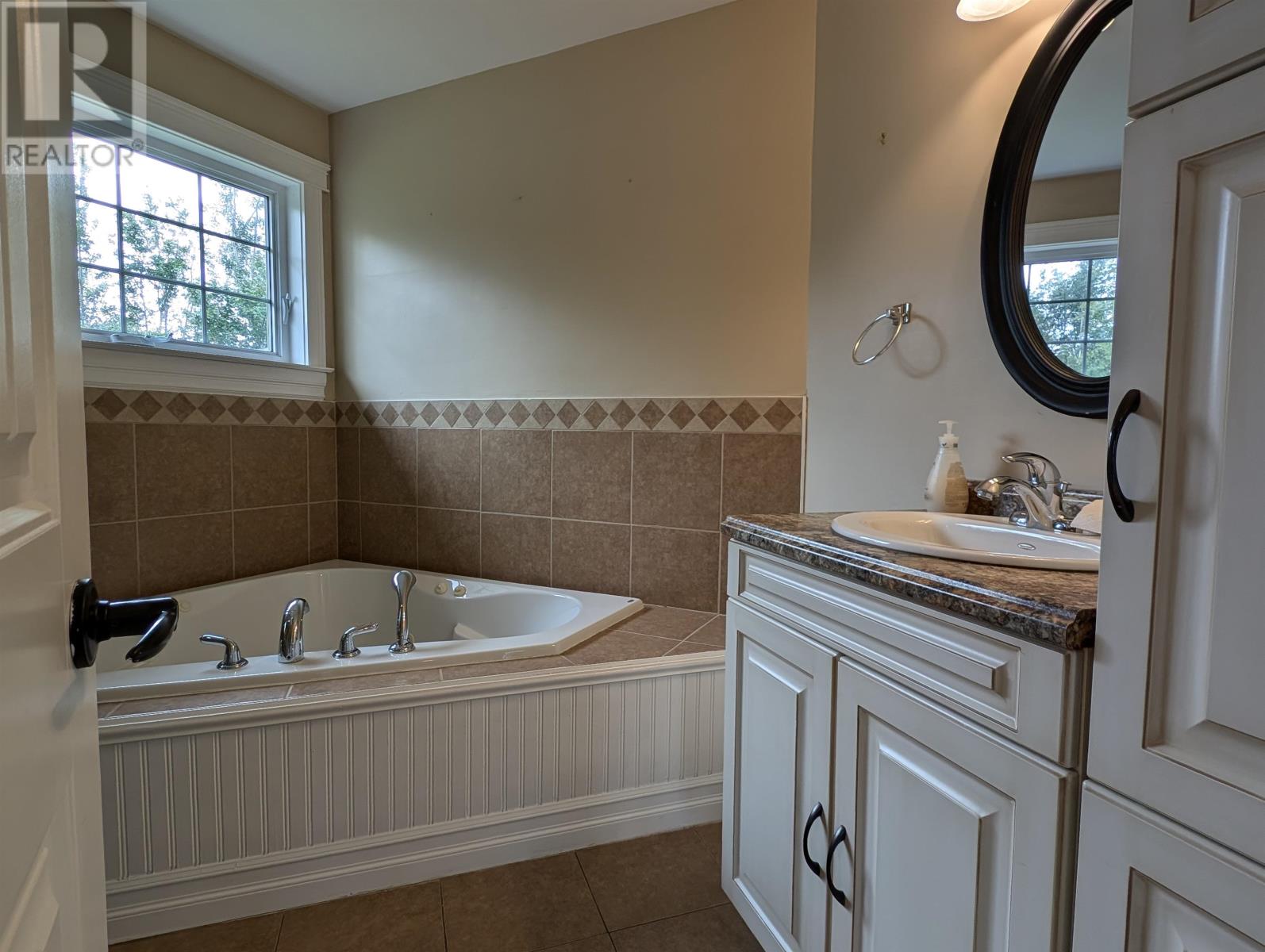 218 Mason Road, Stratford, Prince Edward Island  C1B 2E9 - Photo 11 - 202606825