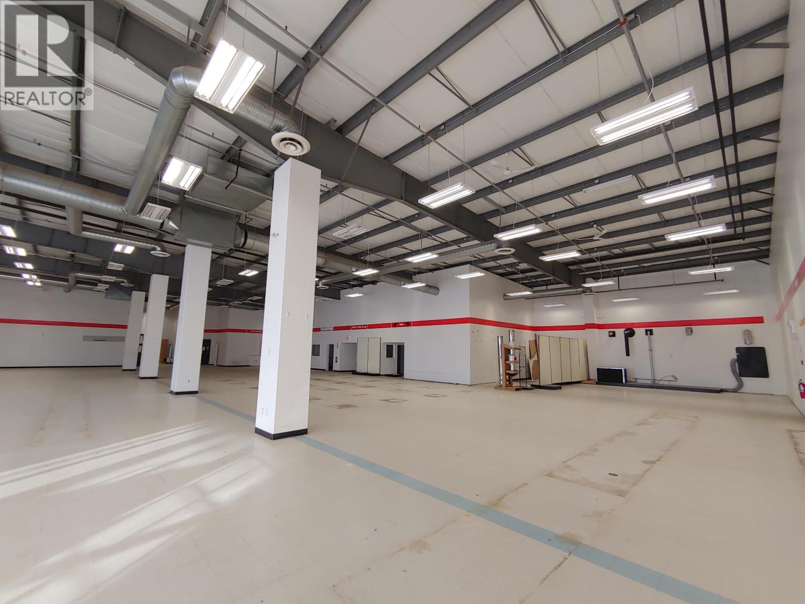 10020 93 Avenue, Fort St. John, British Columbia  V1J 5J5 - Photo 3 - C8027532