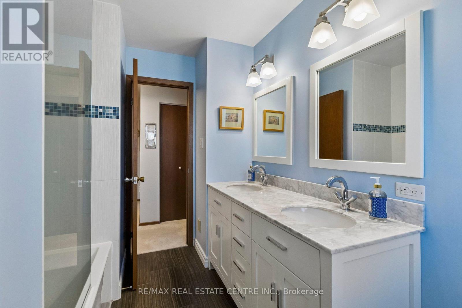 12 Shadybrook Crescent, Guelph, Ontario  N1G 3G5 - Photo 21 - X12977282