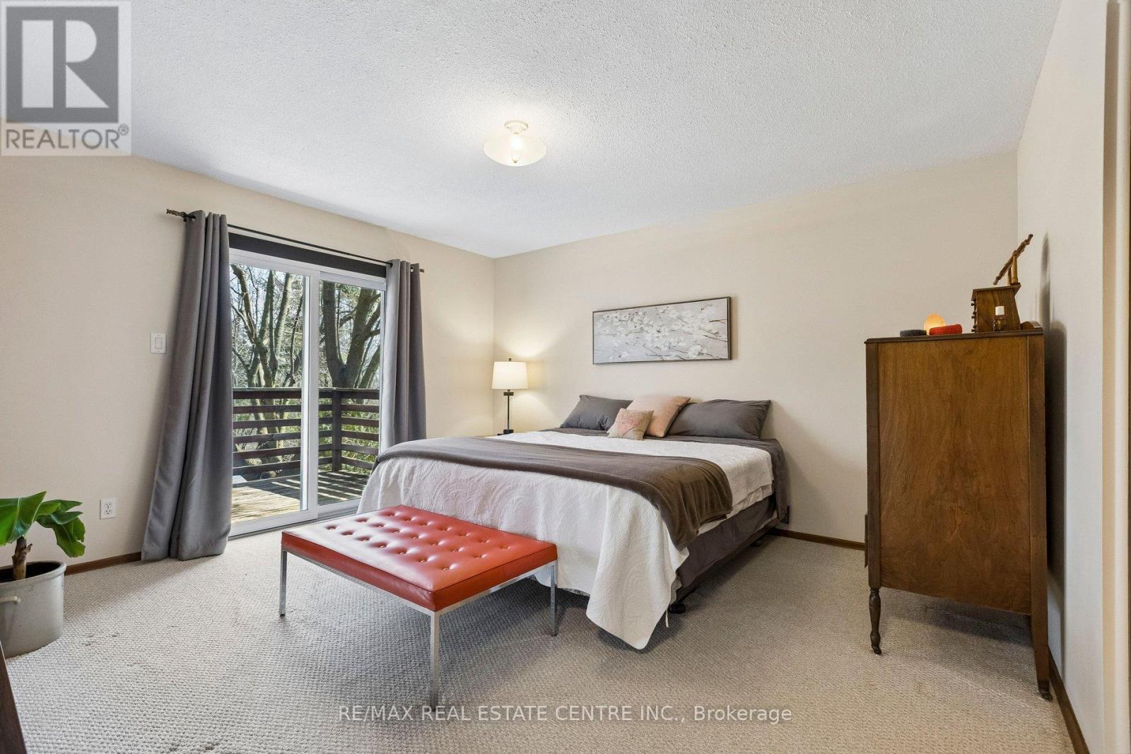 12 Shadybrook Crescent, Guelph, Ontario  N1G 3G5 - Photo 22 - X12977282