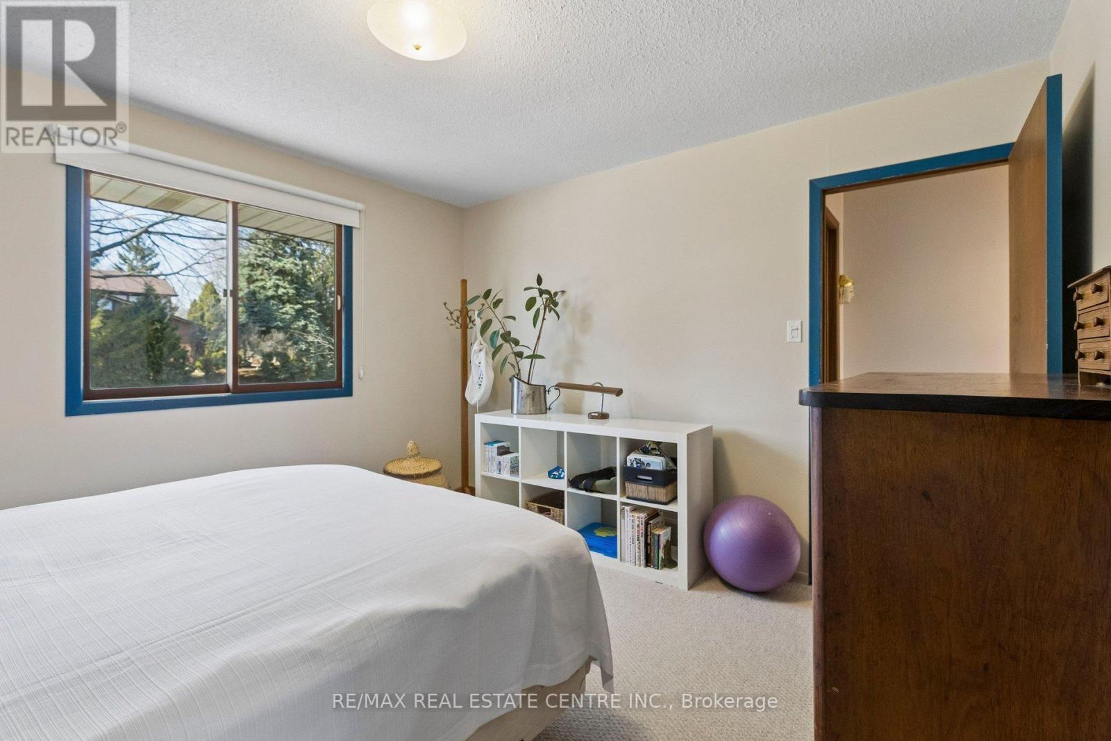 12 Shadybrook Crescent, Guelph, Ontario  N1G 3G5 - Photo 26 - X12977282