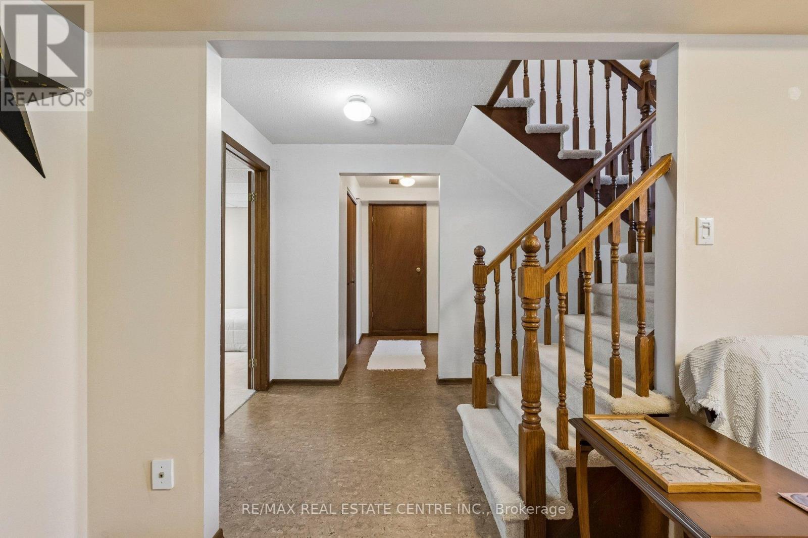 12 Shadybrook Crescent, Guelph, Ontario  N1G 3G5 - Photo 33 - X12977282