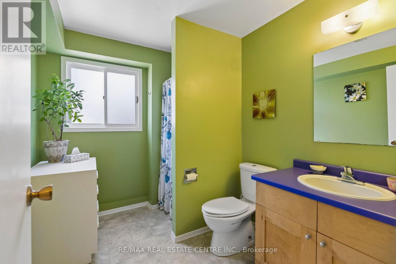 12 Shadybrook Crescent, Guelph, Ontario  N1G 3G5 - Photo 36 - X12977282