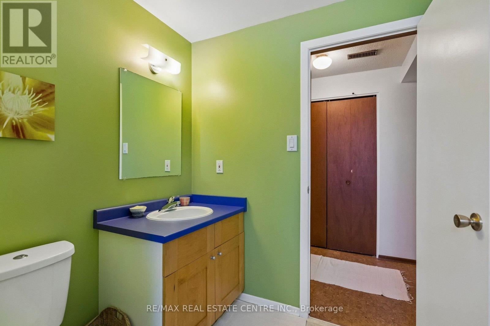 12 Shadybrook Crescent, Guelph, Ontario  N1G 3G5 - Photo 37 - X12977282