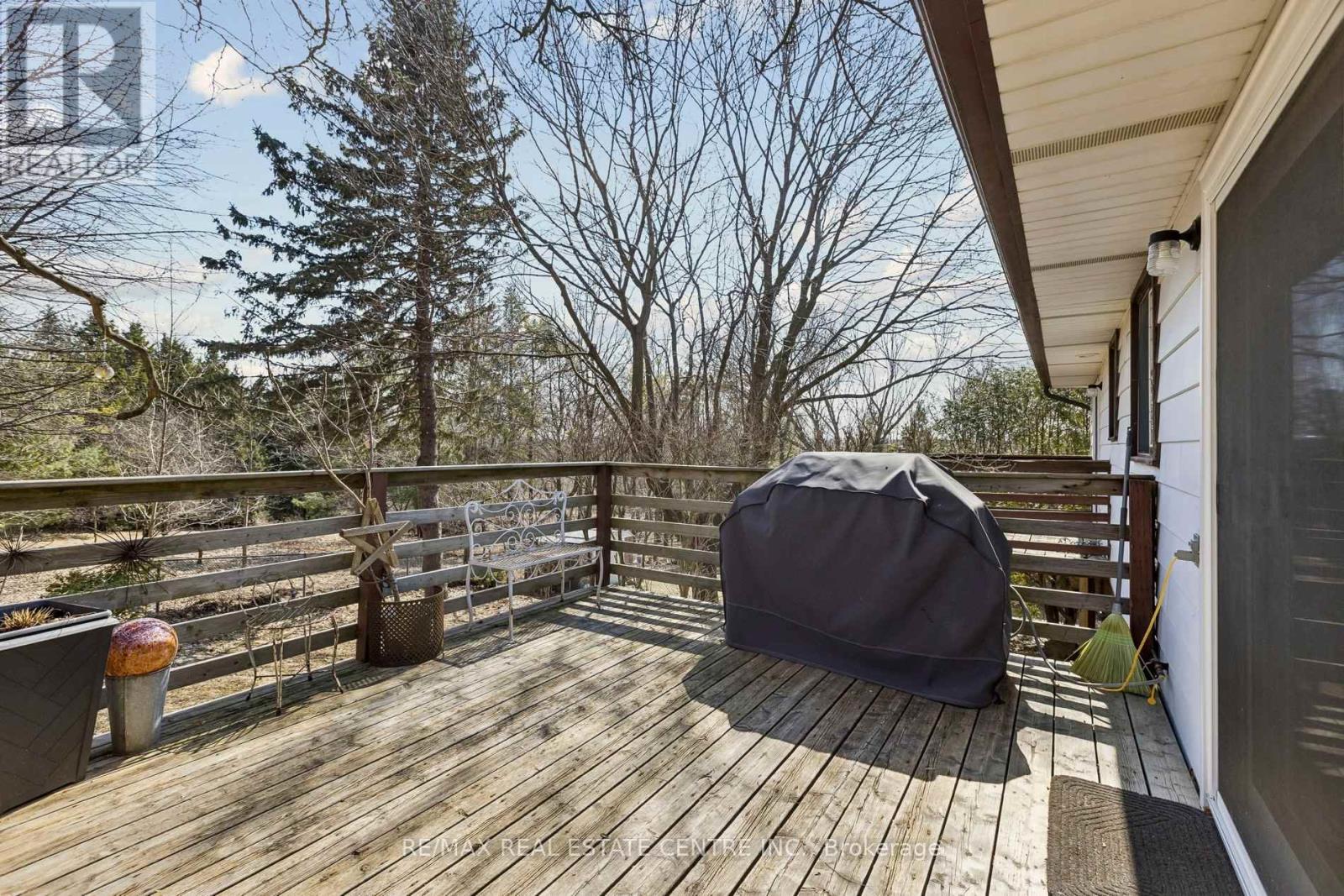 12 Shadybrook Crescent, Guelph, Ontario  N1G 3G5 - Photo 44 - X12977282