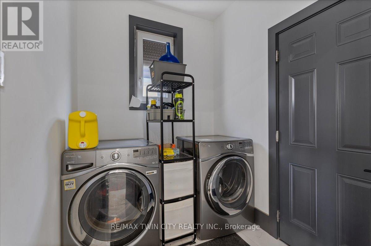 404 Montrose Street N, Cambridge, Ontario  N3H 2P3 - Photo 22 - X12977348