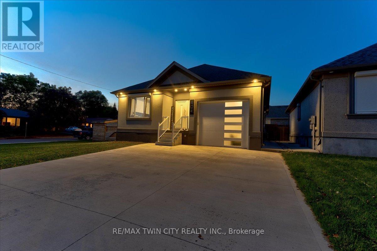 404 Montrose Street N, Cambridge, Ontario  N3H 2P3 - Photo 3 - X12977348