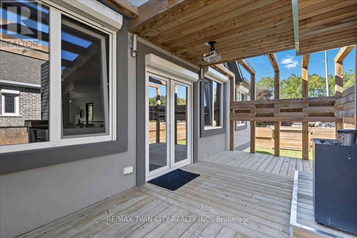 404 Montrose Street N, Cambridge, Ontario  N3H 2P3 - Photo 35 - X12977348