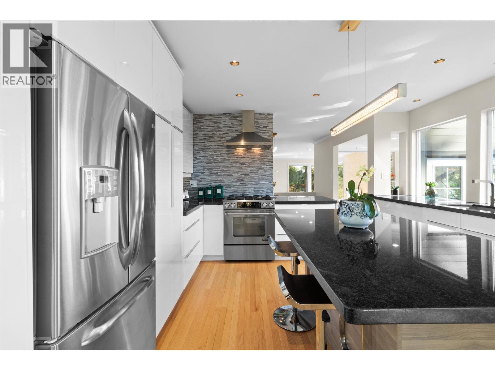 4635 Caulfeild Drive, West Vancouver, British Columbia  V7W 1E9 - Photo 11 - R3108946