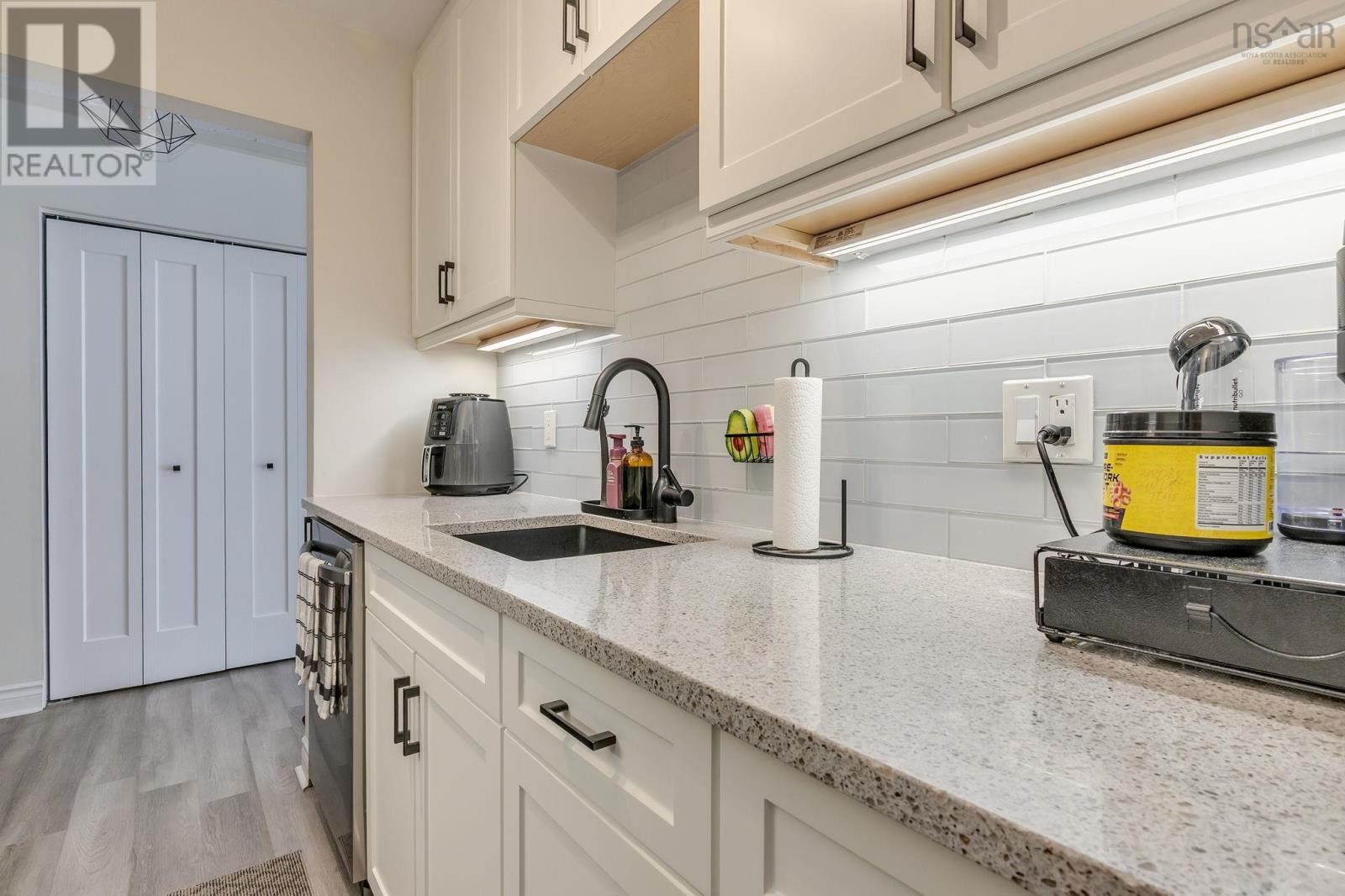 23 80 Collins Grove, Dartmouth, Nova Scotia  B2W 4E6 - Photo 11 - 202606079