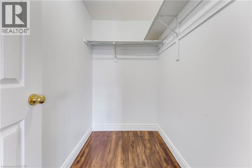 90 Donnenwerth Drive, Kitchener, Ontario  N2E 4C9 - Photo 24 - 40819087