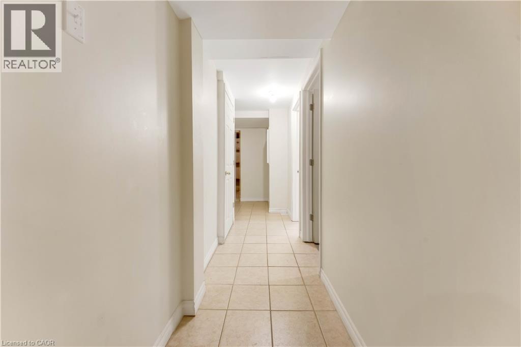 90 Donnenwerth Drive, Kitchener, Ontario  N2E 4C9 - Photo 28 - 40819087