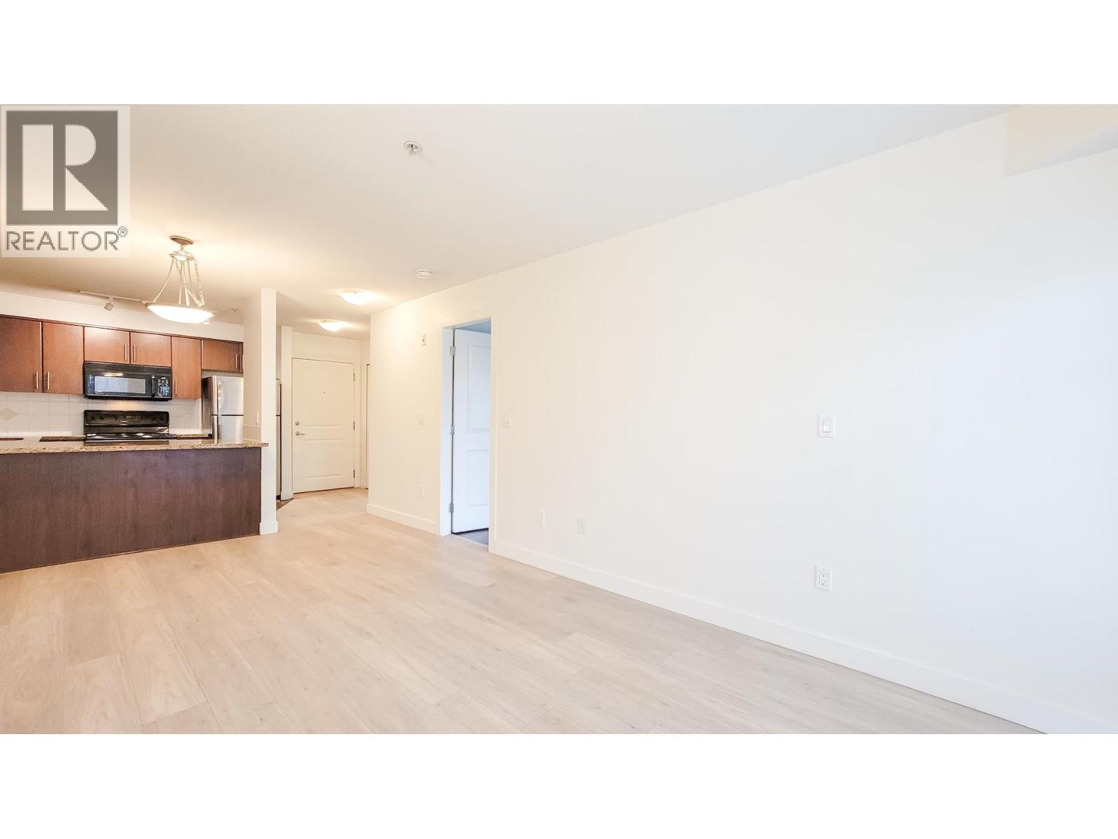 405 3260 St Johns Street, Port Moody, British Columbia  V3H 0B9 - Photo 5 - R3101132