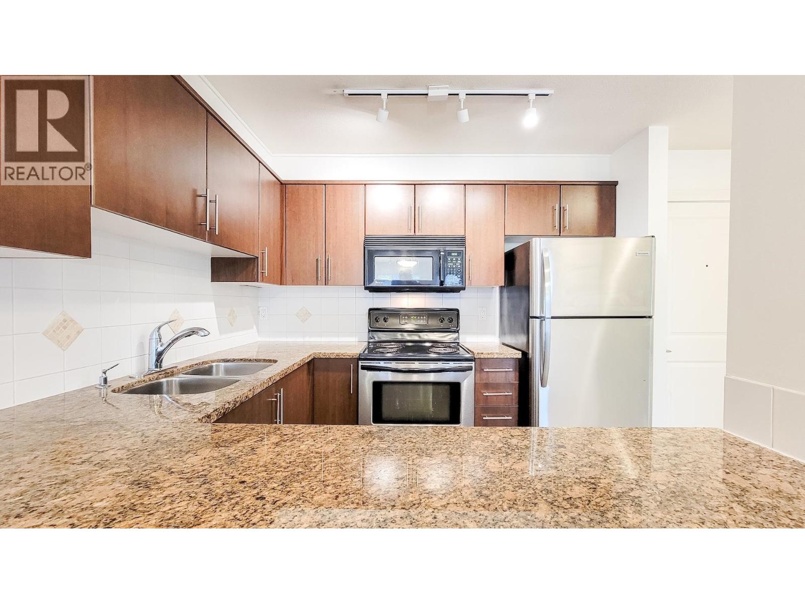 405 3260 St Johns Street, Port Moody, British Columbia  V3H 0B9 - Photo 11 - R3101132