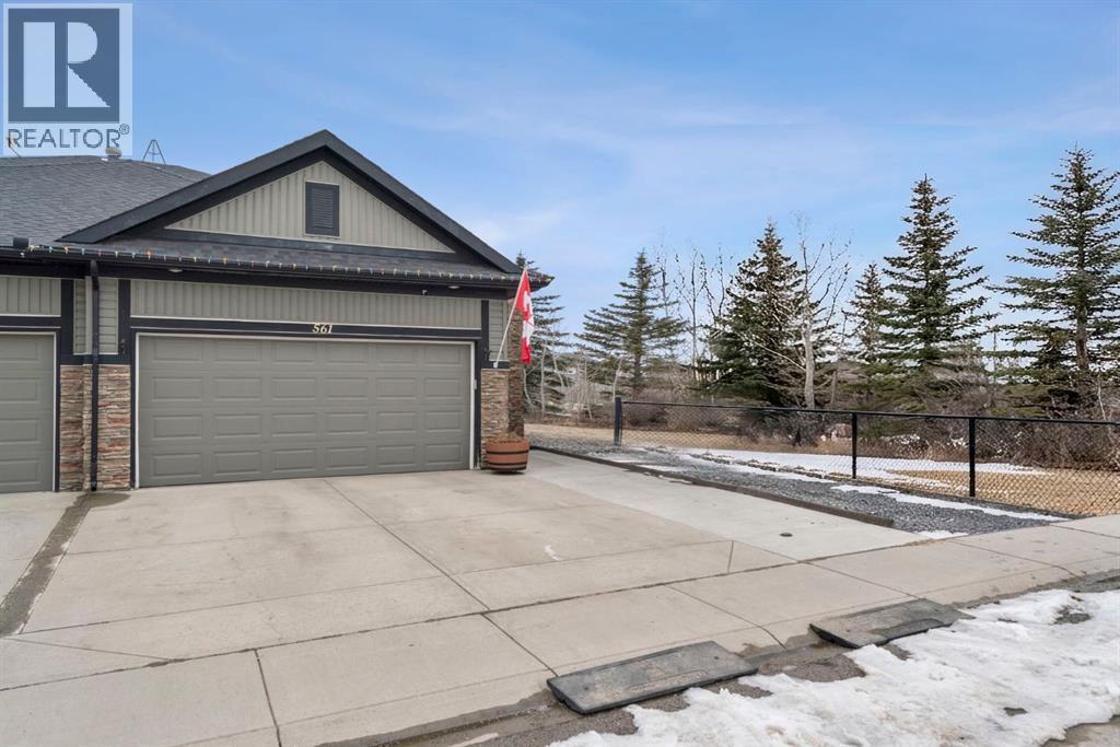 561 Boulder Creek Green Se, Langdon, Alberta  T0J 1Z3 - Photo 2 - A2296361