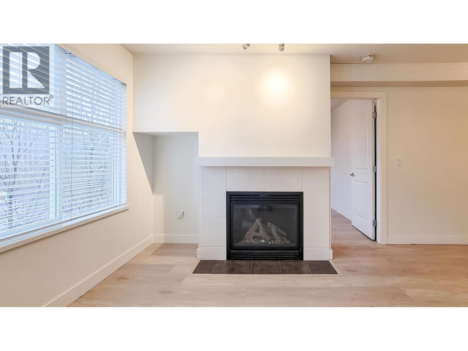 405 3260 St Johns Street, Port Moody, British Columbia  V3H 0B9 - Photo 4 - R3101132