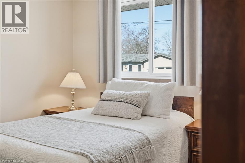 54 Nelson Street, Waterdown, Ontario  L0R 2H0 - Photo 25 - 40816153