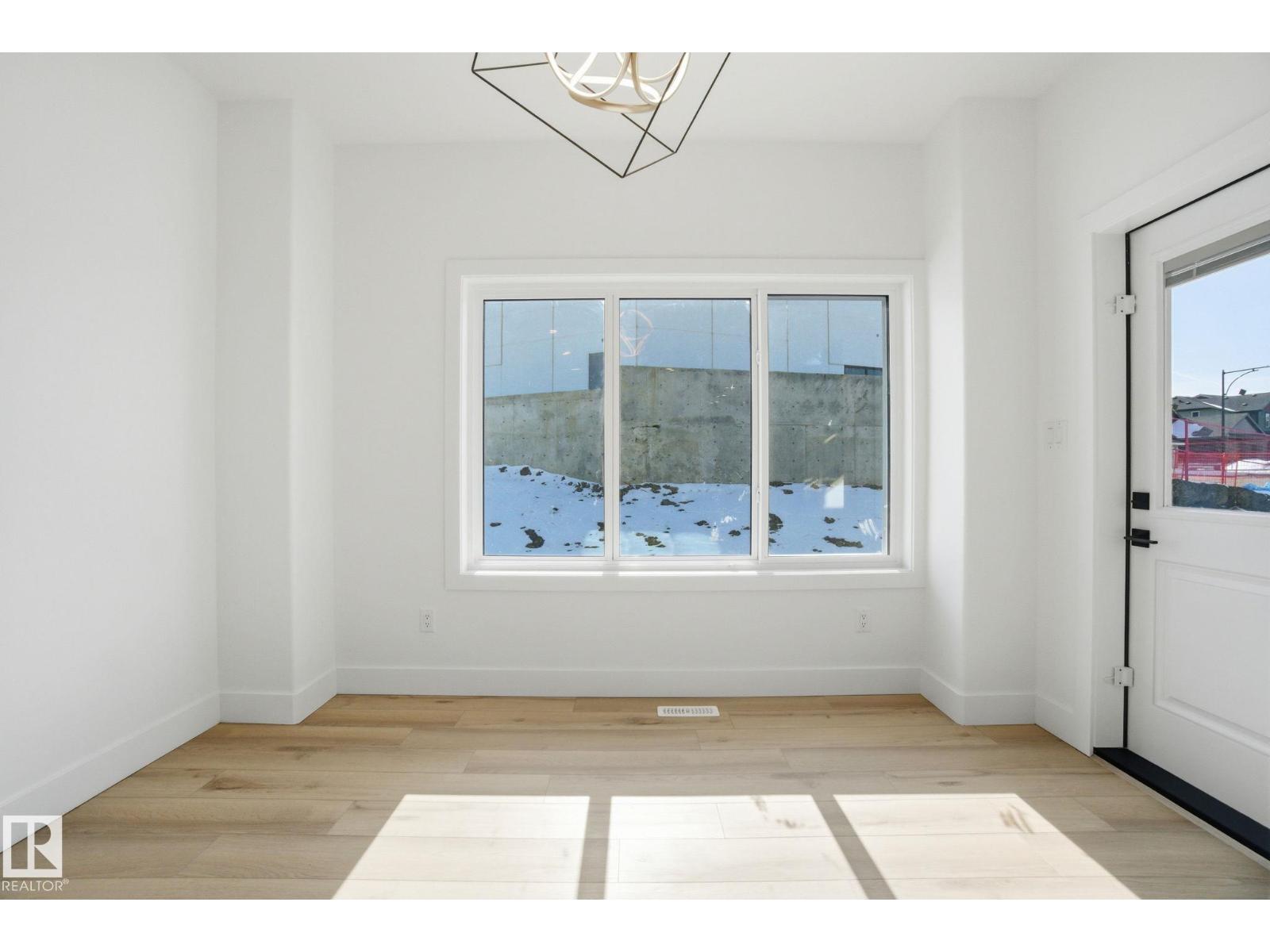 1407 Osprey Ct NW, Edmonton, Alberta  T5M 0M2 - Photo 11 - E4480458