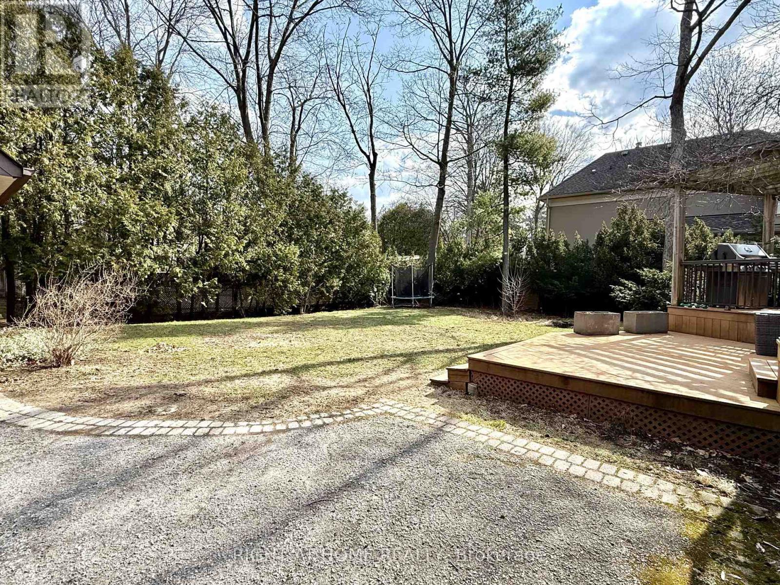 2123 Gordon Drive, Mississauga, Ontario  L5B 1S6 - Photo 46 - W12974300