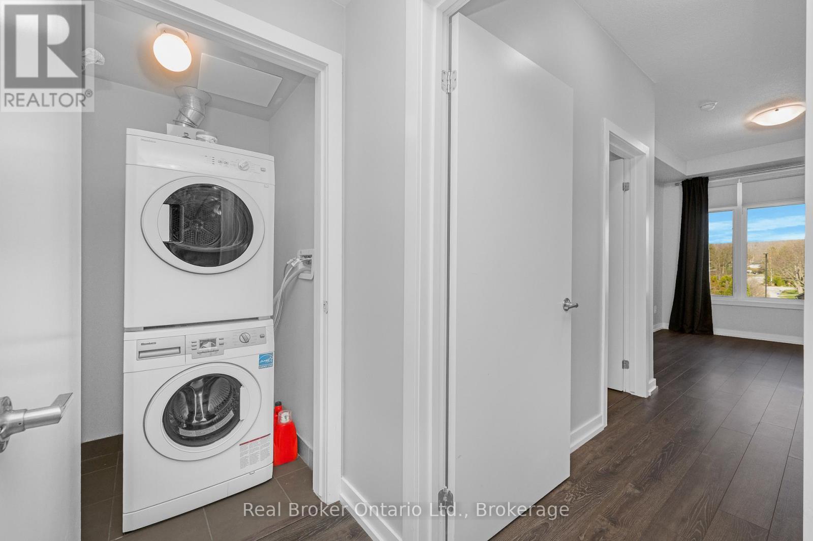 302 - 457 Plains Road W, Burlington, Ontario  L7T 1H1 - Photo 16 - W12977386