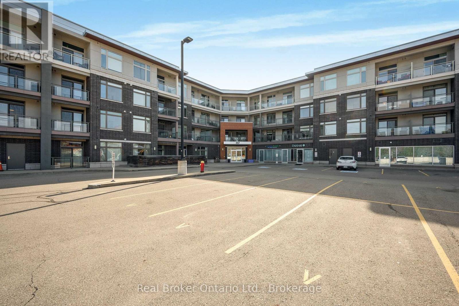 302 - 457 Plains Road W, Burlington, Ontario  L7T 1H1 - Photo 34 - W12977386