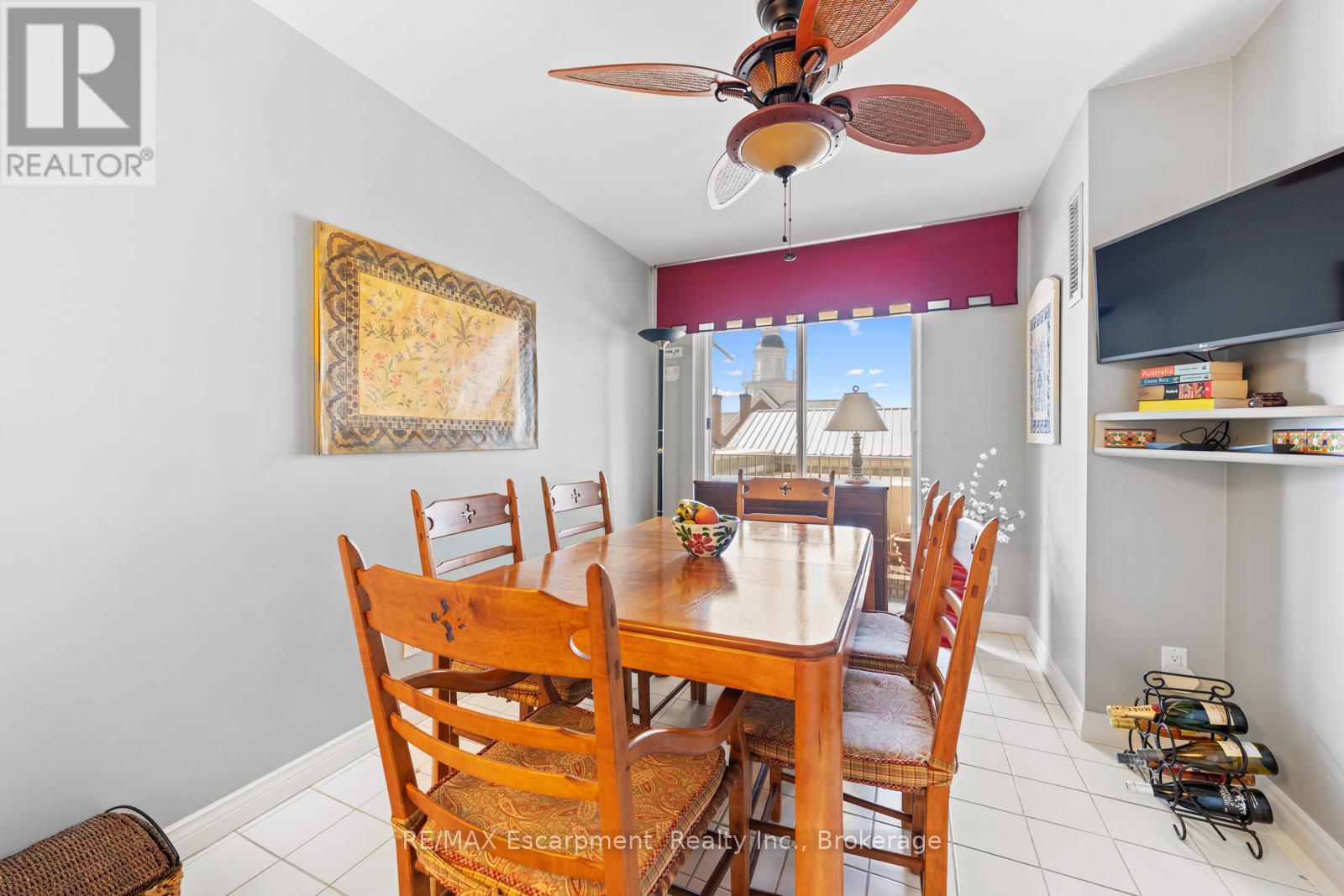 301 - 2287 Lake Shore Road W, Toronto, Ontario  M8V 3Y1 - Photo 11 - W12977412