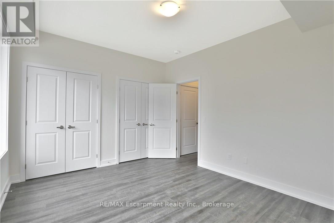 8 - 261 Sknner Road, Hamilton, Ontario  L8B 1W6 - Photo 16 - X12977662