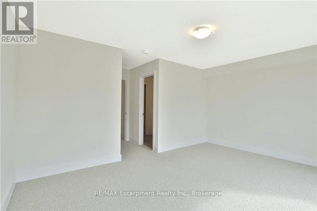 8 - 261 Sknner Road, Hamilton, Ontario  L8B 1W6 - Photo 21 - X12977662