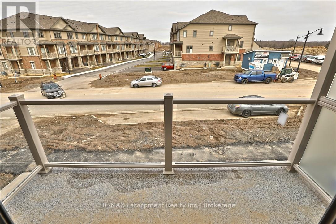 8 - 261 Sknner Road, Hamilton, Ontario  L8B 1W6 - Photo 8 - X12977662