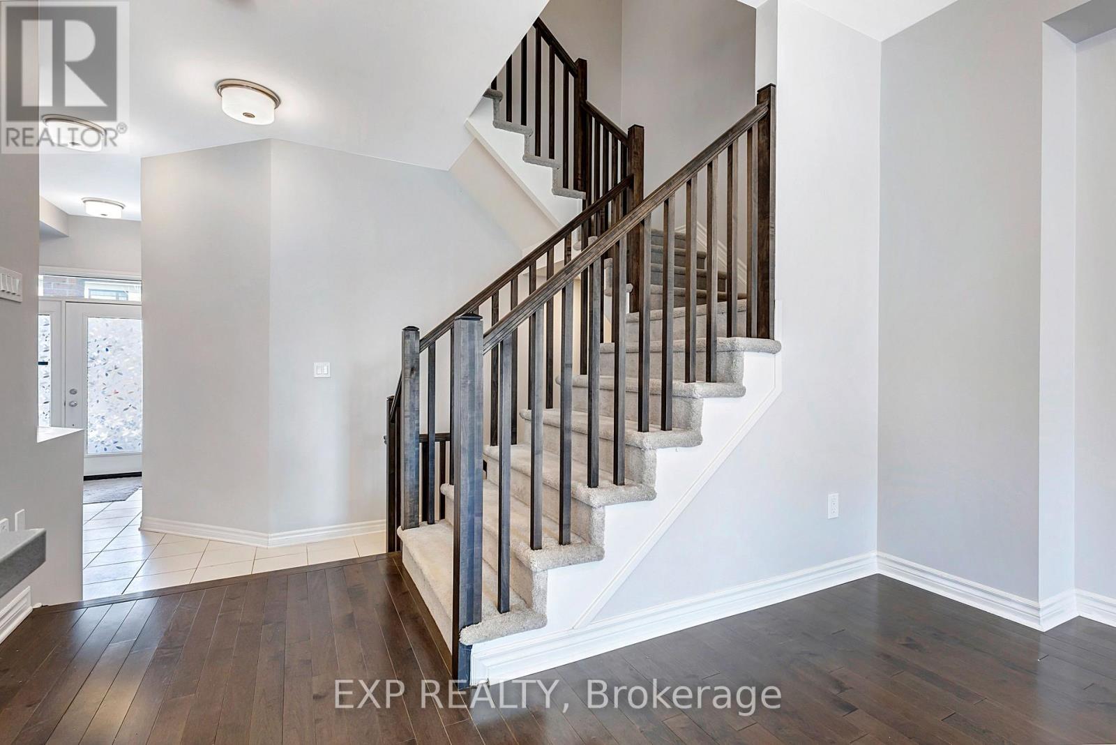 618 Taliesin Crescent, Ottawa, Ontario K2S 2W5 - Photo 13 - X12942800