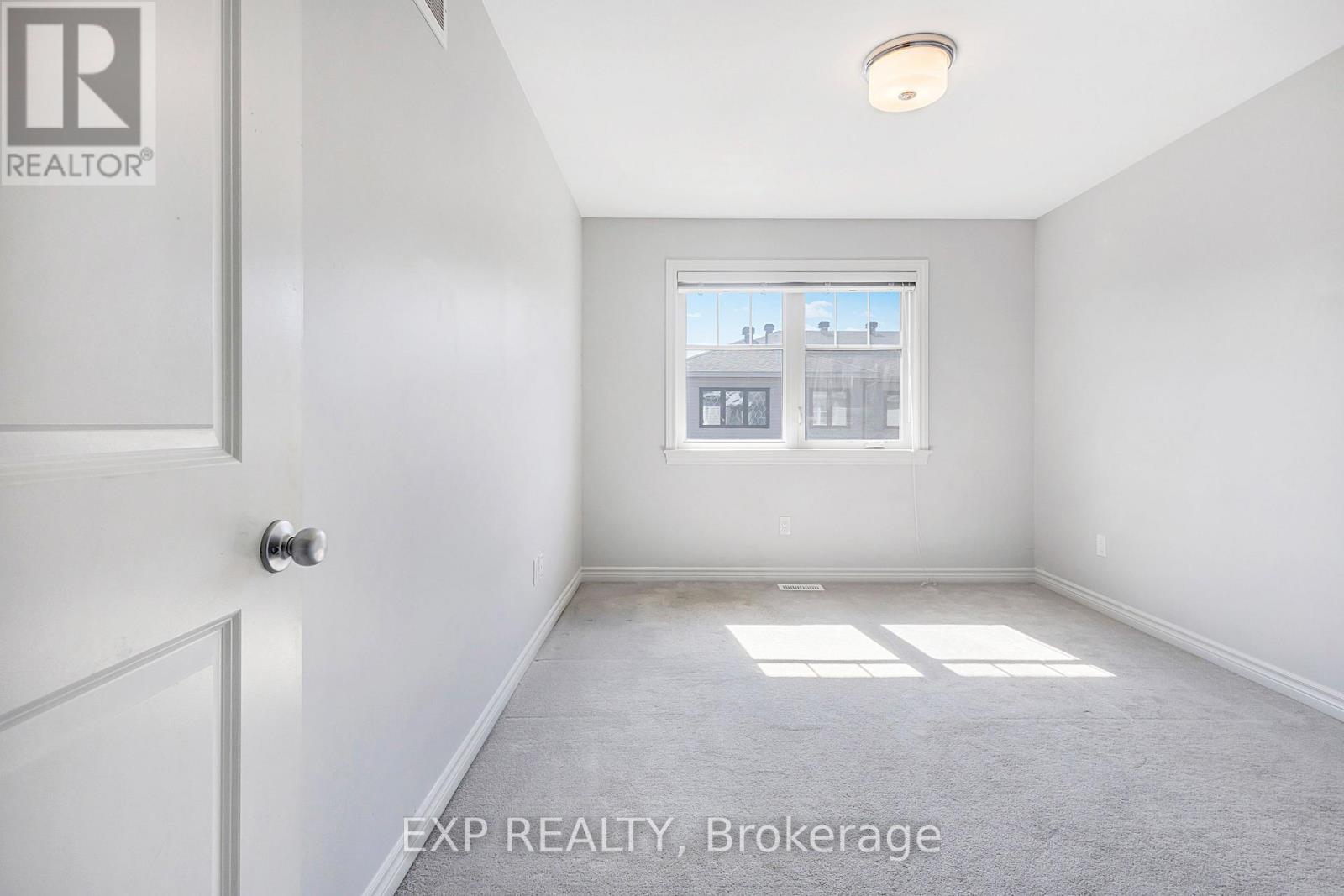 618 Taliesin Crescent, Ottawa, Ontario K2S 2W5 - Photo 30 - X12942800