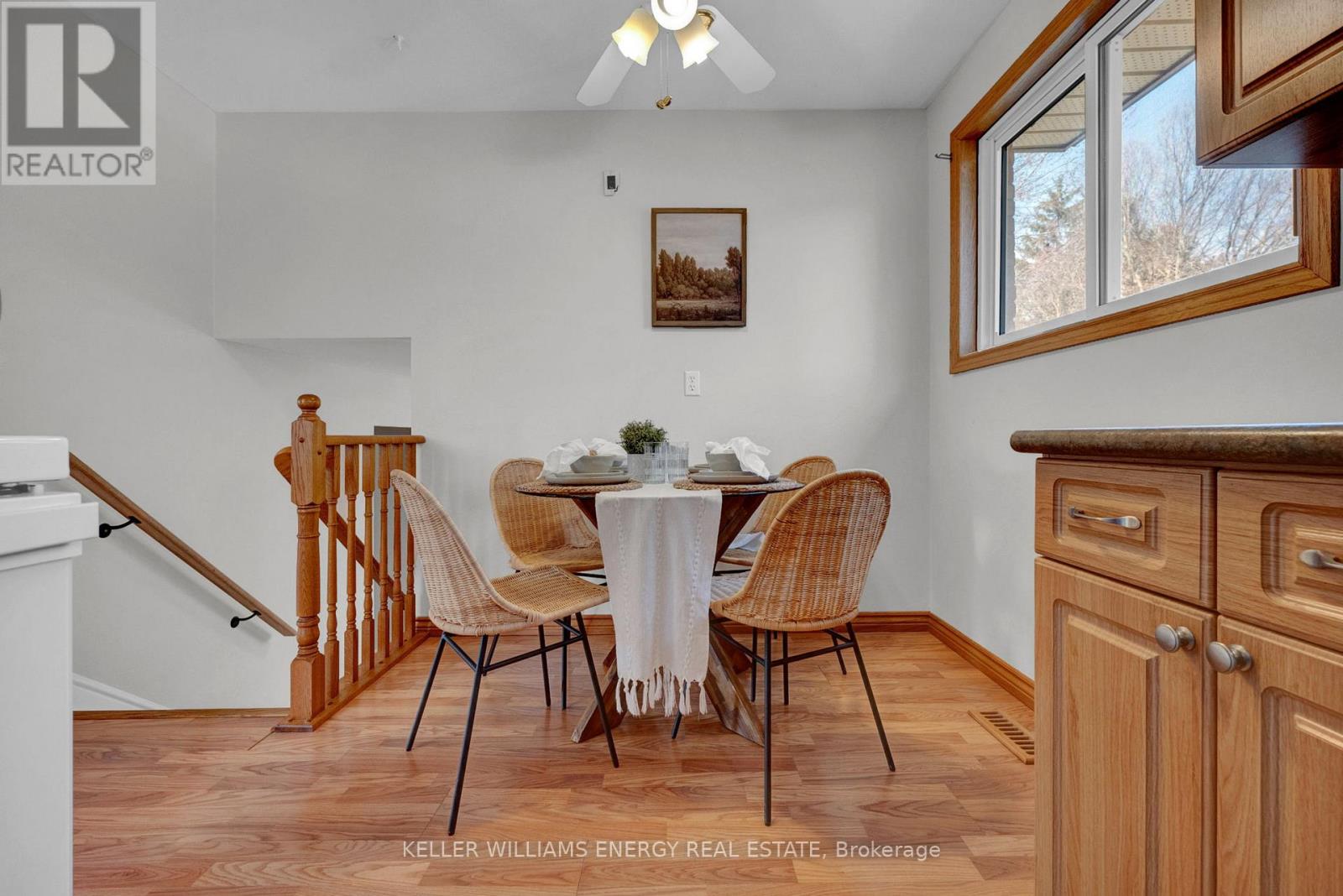 693 Waverly Street N, Oshawa, Ontario  L1J 6C1 - Photo 6 - E12977742