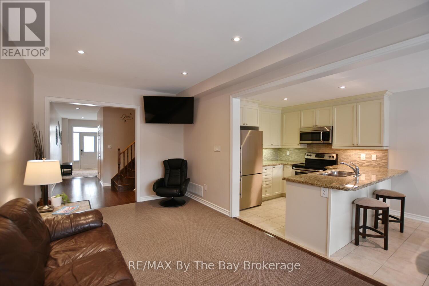 6 - 15 30th Street N, Wasaga Beach, Ontario L9Z 2C8 - Photo 15 - S12977672