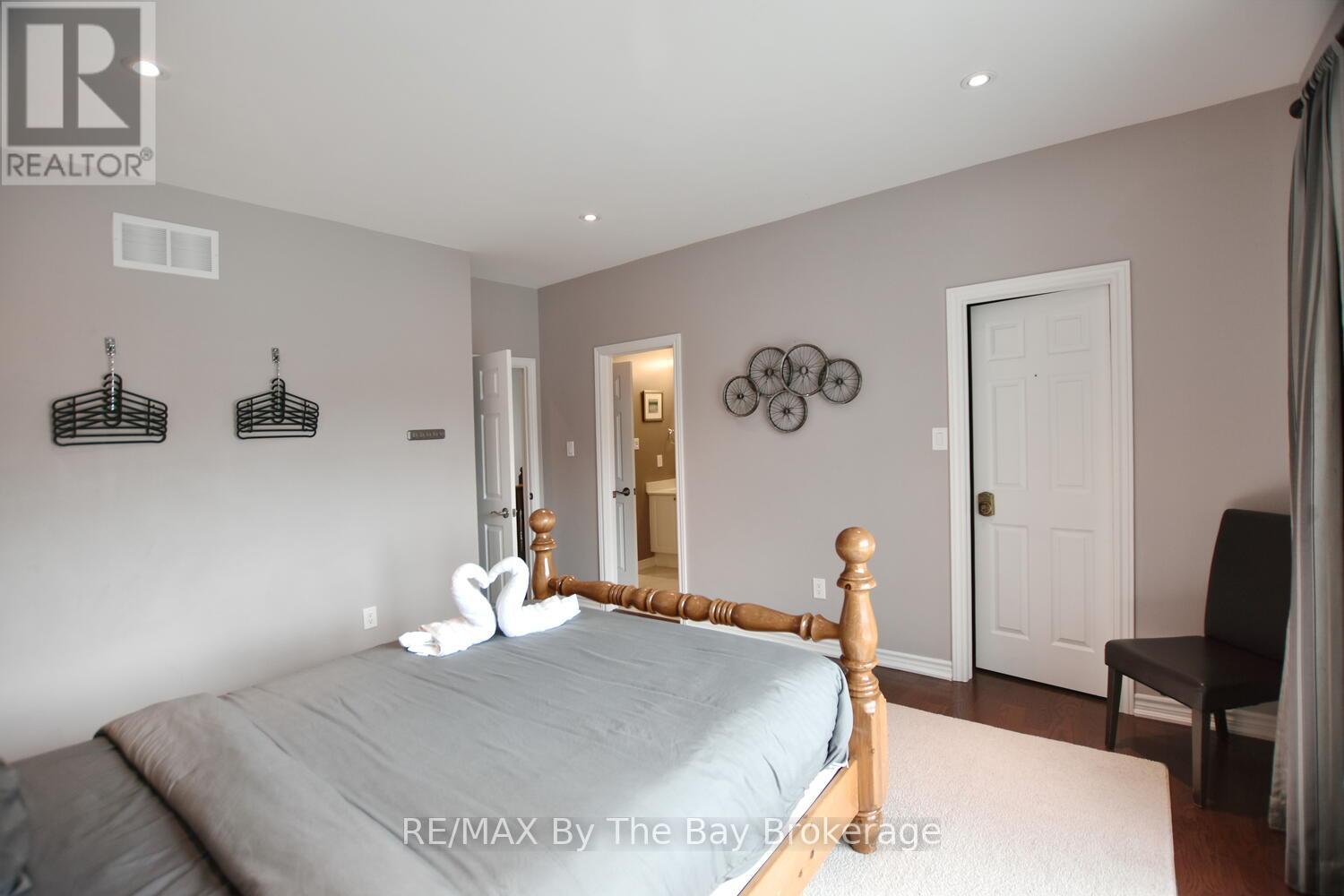 6 - 15 30th Street N, Wasaga Beach, Ontario L9Z 2C8 - Photo 36 - S12977672