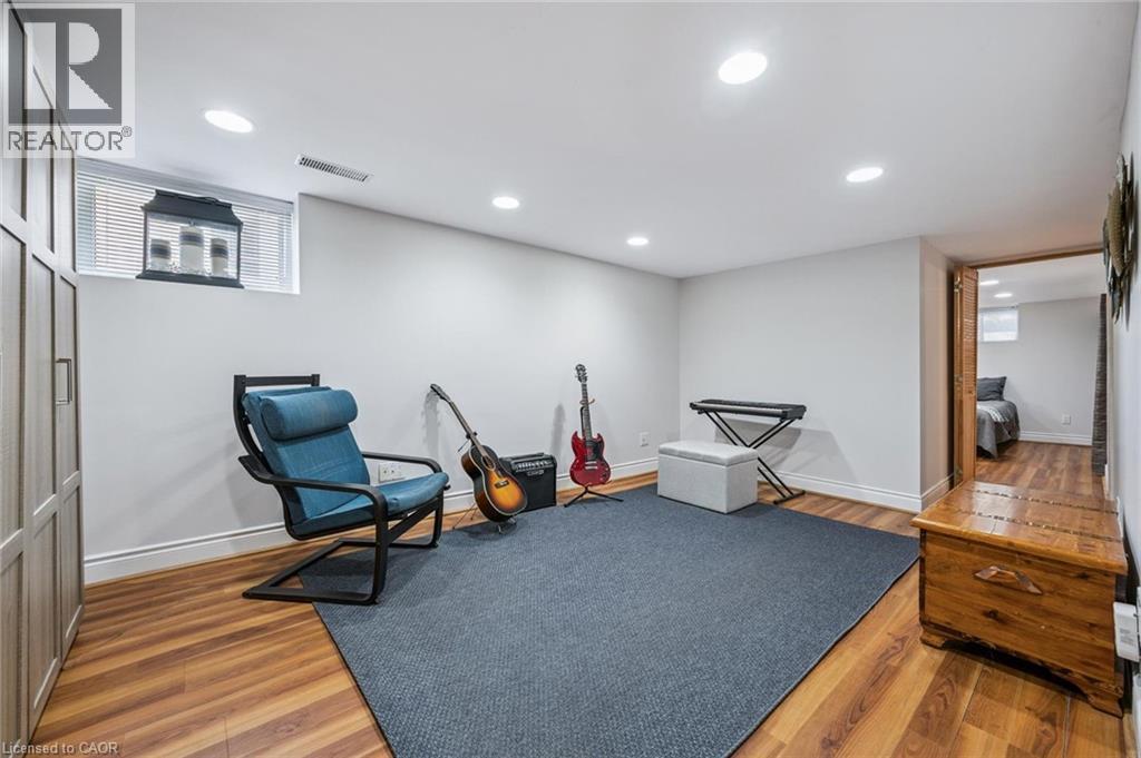 70 Westleigh Crescent, Etobicoke, Ontario  M8W 3Z7 - Photo 18 - 40809739