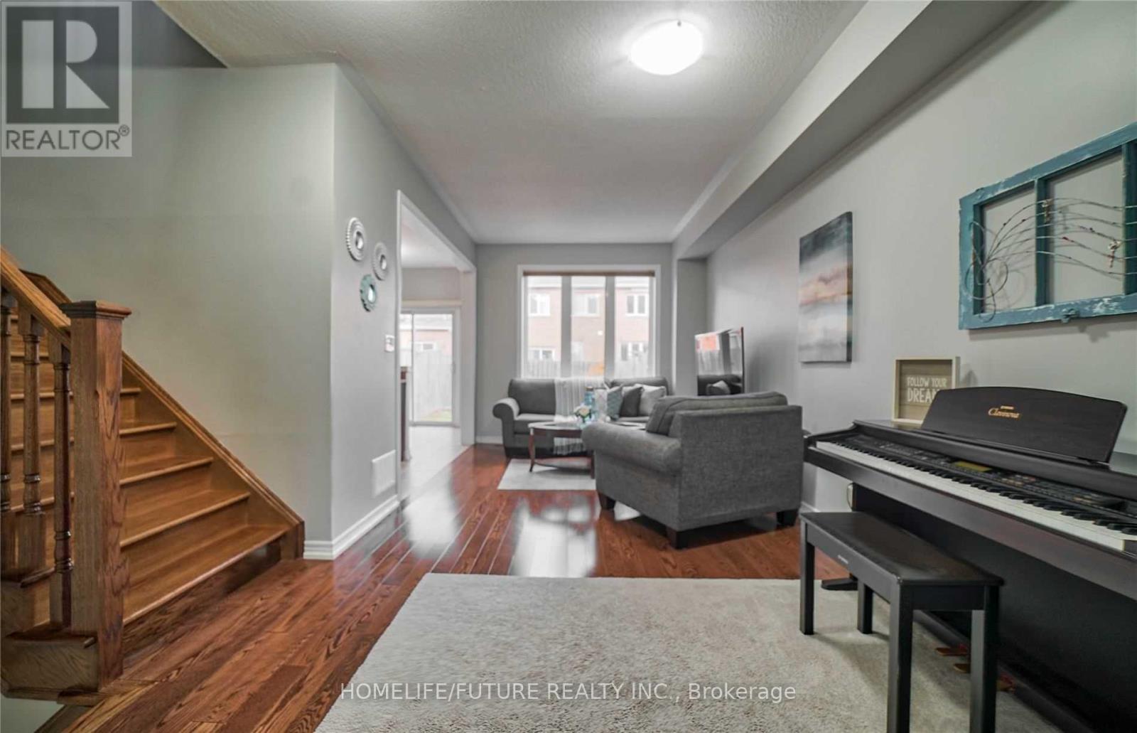 148 Kenneth Hobbs Avenue, Whitby, Ontario  L1R 0J3 - Photo 4 - E12973514