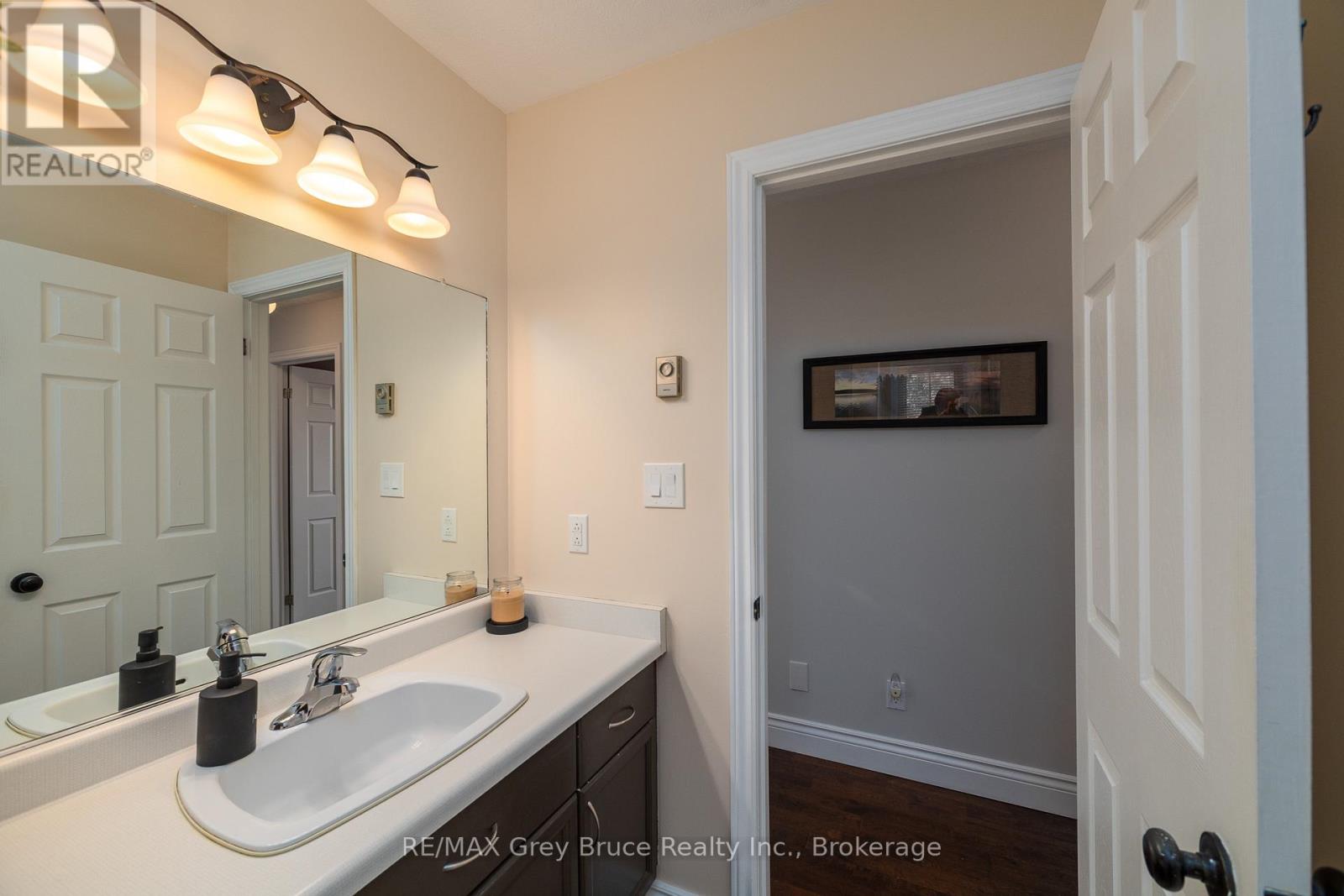 461 8th 'a' Avenue E, Owen Sound, Ontario  N4K 6S8 - Photo 23 - X12977414